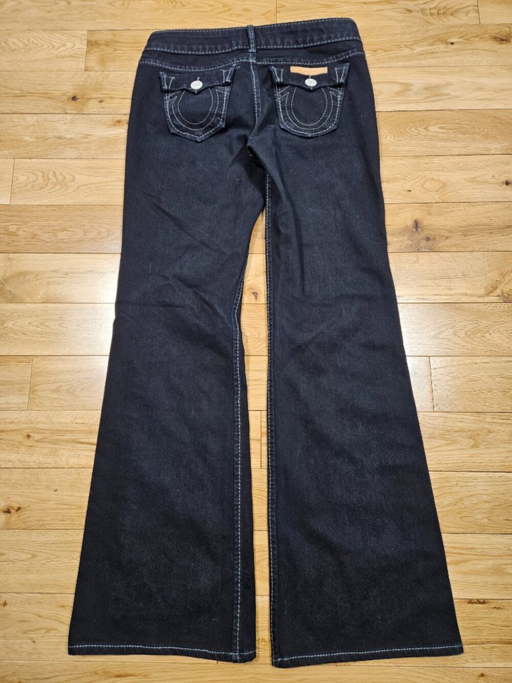True Religion Y2K Black Flare Jeans 26 Made in USA Contrast Stitch Dark Wash